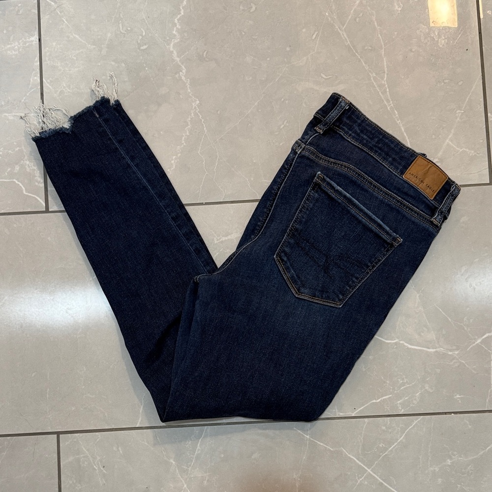 American Eagle Outfitters Distressed Dark Blue Jeans